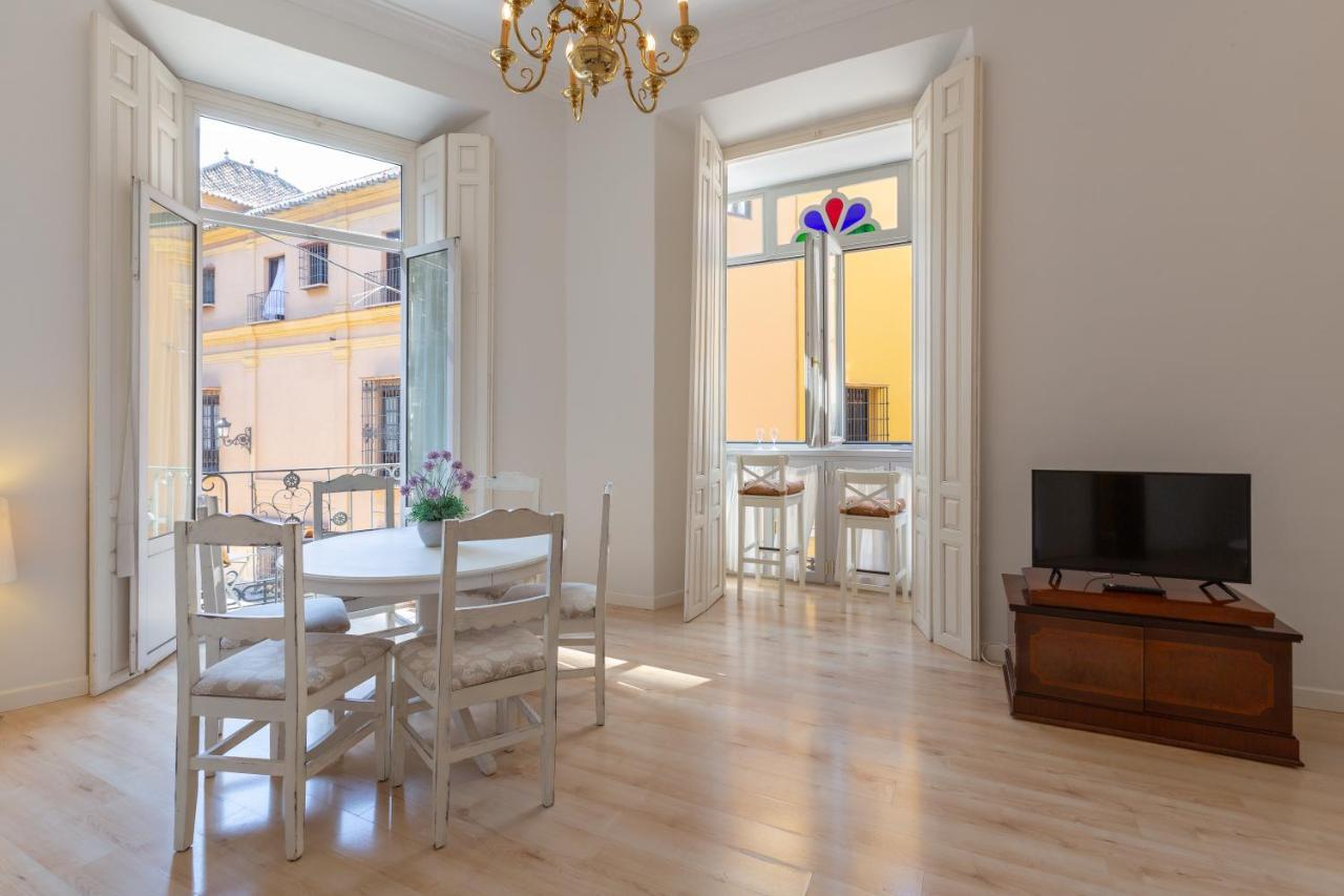 Luminoso Apartamento De Dos Habitaciones Con Vistas A Las Catedral Малага Екстериор снимка